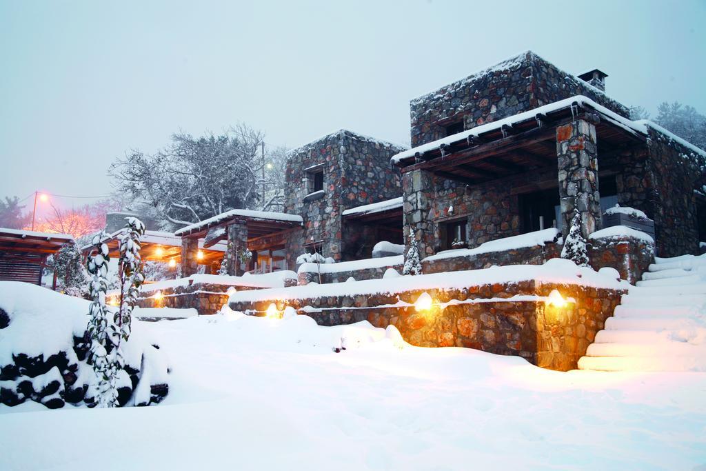 Pezoulia Aparthotel Selakano Exterior photo